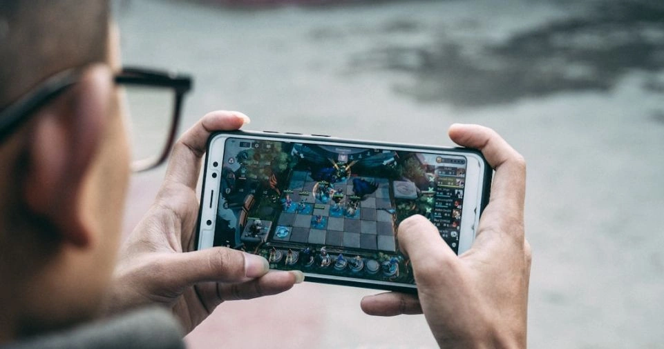 How to Get Started with Mobile Gaming: Tips for New Players